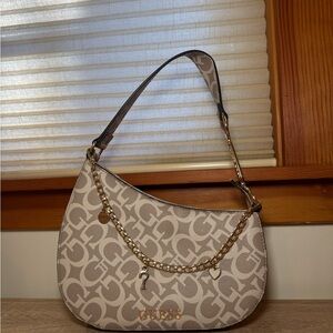 Guess Cream Monogram Chain Shoulder Bag